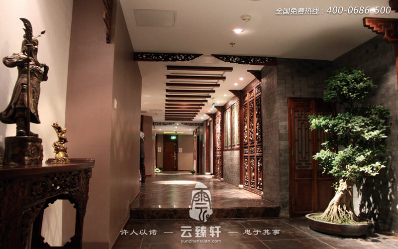 四合院式的廂房內(nèi)部裝飾都經(jīng)過精心設(shè)