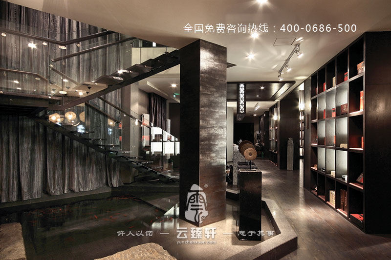 樓梯旁設(shè)有洗手池