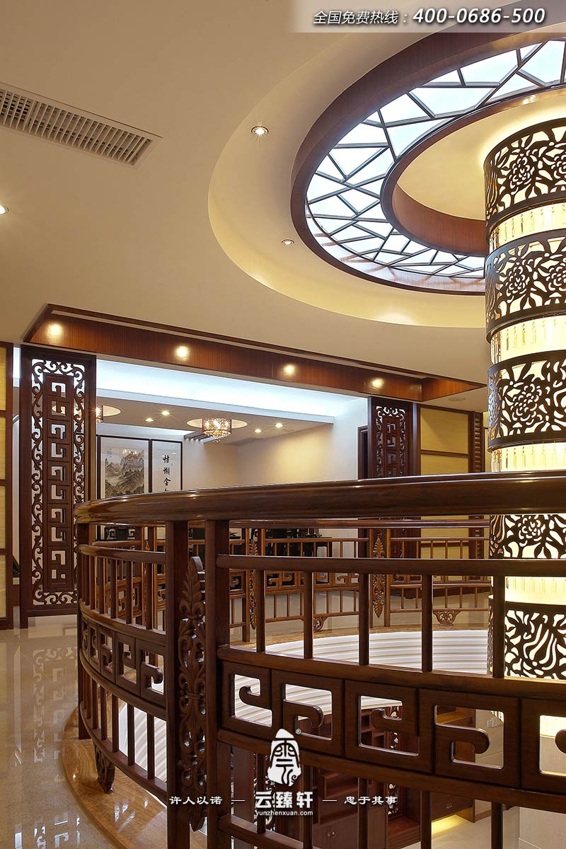 中式別墅設計起居室中庭